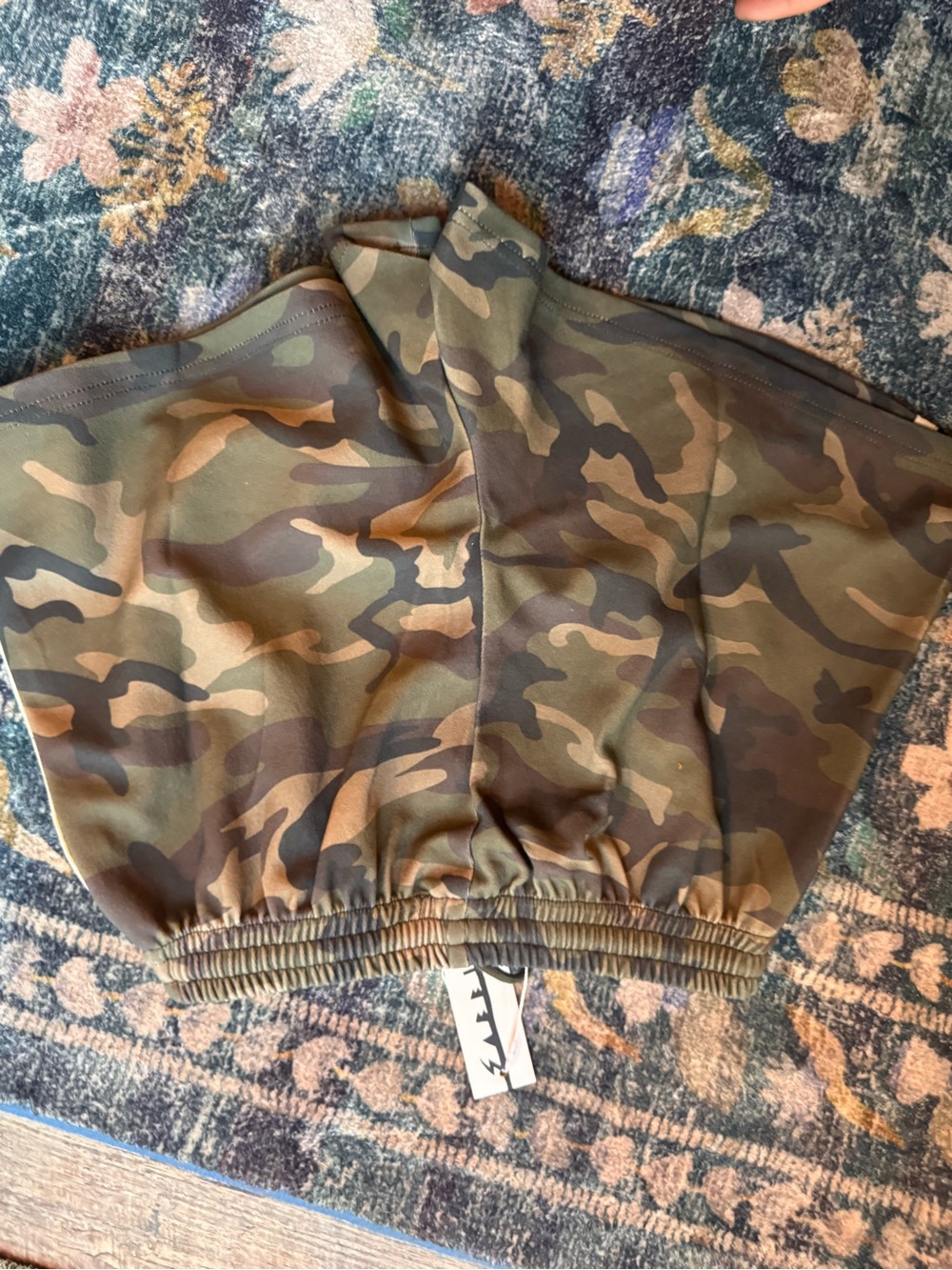 NWT Sabbi the Raving Hearts Mini Shorts in Camoflauge - Picture 10 of 11